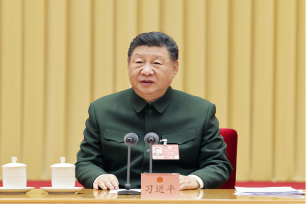 习近平在出席解放军和武警部队代表团全体会议时强调：充分发挥政治建军特有优势 凝心聚力推动国防和军队现代化行稳致远